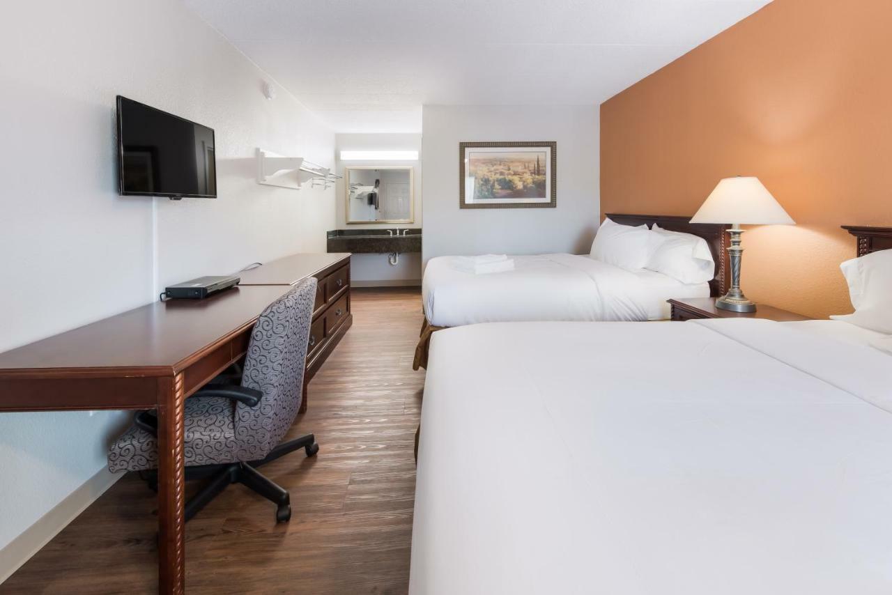 Americas Best Value Inn Columbus Extérieur photo