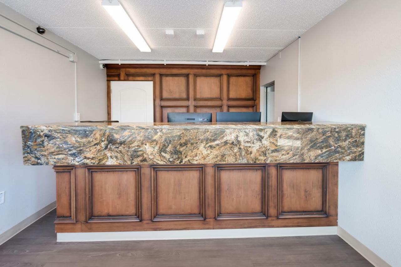 Americas Best Value Inn Columbus Extérieur photo